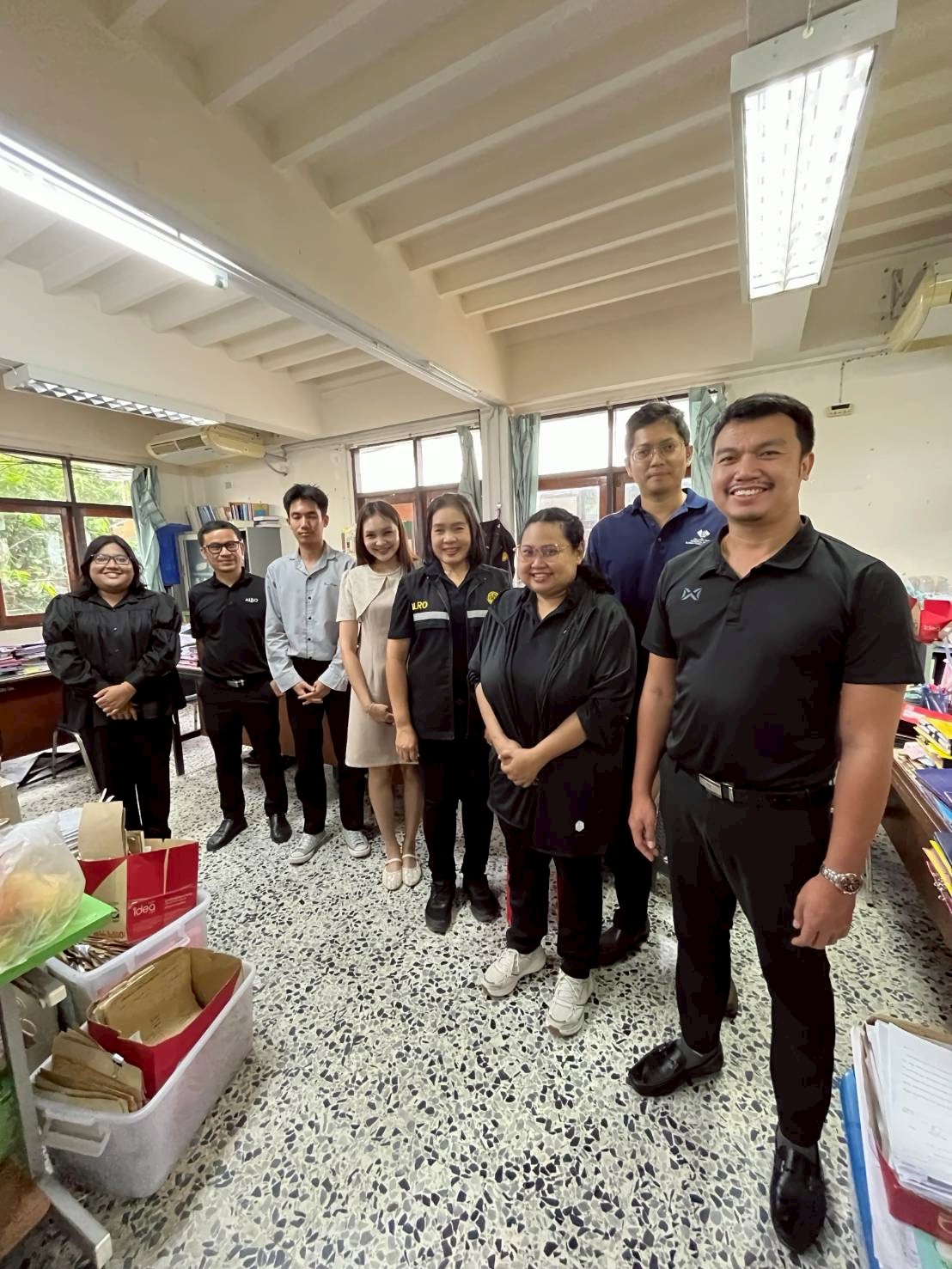 title - ผู้ตรวจราชการ ส.ป.ก. ประชุมติดตามผลการดำเนินงานตามแผนการตรวจราชการ ของ ส.ป.ก. ประจำปีงบประมาณ พ.ศ. 2569 รอบที่ 1 พร้อมลงพื้นที่มอบกิ่งพันธุ์โกโก้คุณภาพดีจำนวน 3,000 ต้น ณ จังหวัดชุมพร